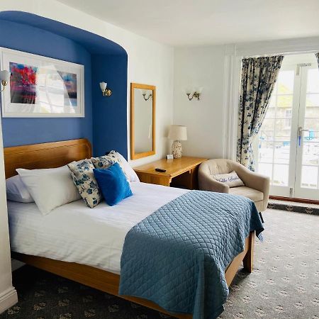 The Slipway B&B Порт Айзък Екстериор снимка